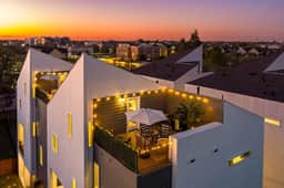 4BR Designer • Garage • Rooftop • Gym | Nr Dwntown