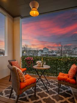 4BR Urban Oasis | Rooftop | FIFA | Gym | Nr Dwntwn