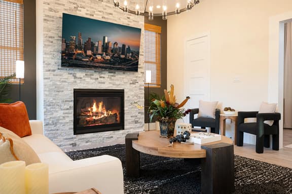 The Pinnacle: 4BR Luxe Rooftop w/ Garage | Rice Military - Image 1